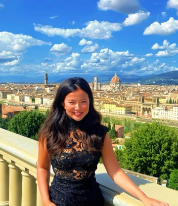 Sydney escort Luna o River